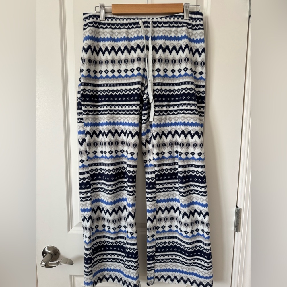 Sonoma Gray and Blue Patterned Fleece Pajama Pants